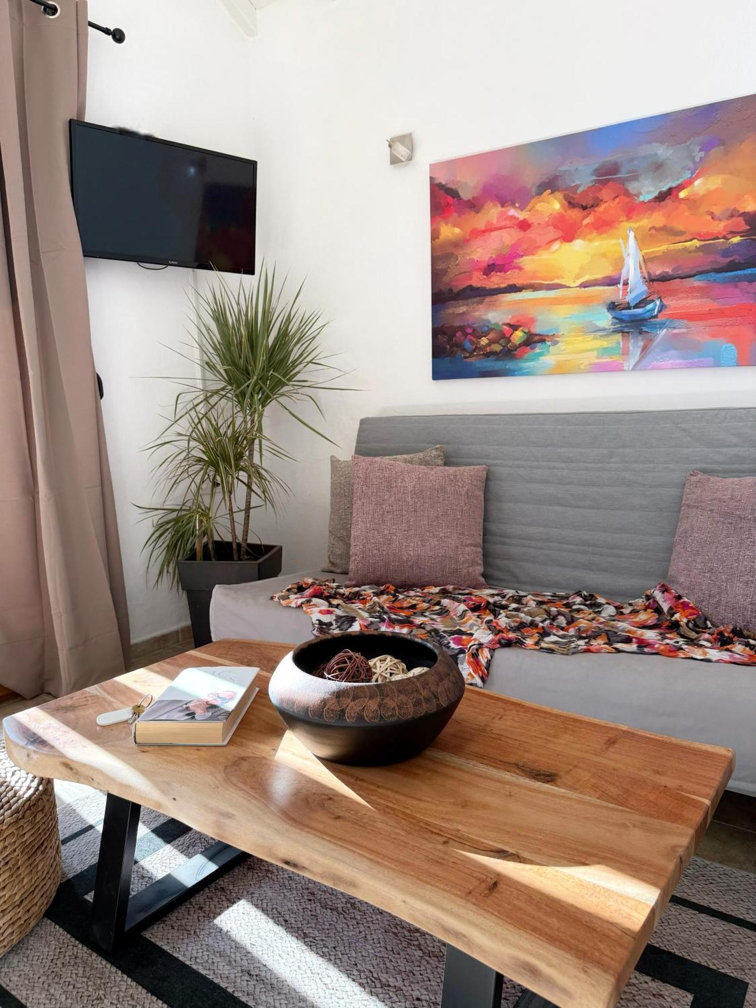 Del Sol Suites สเกียธอสทาวน์ ภายนอก รูปภาพ